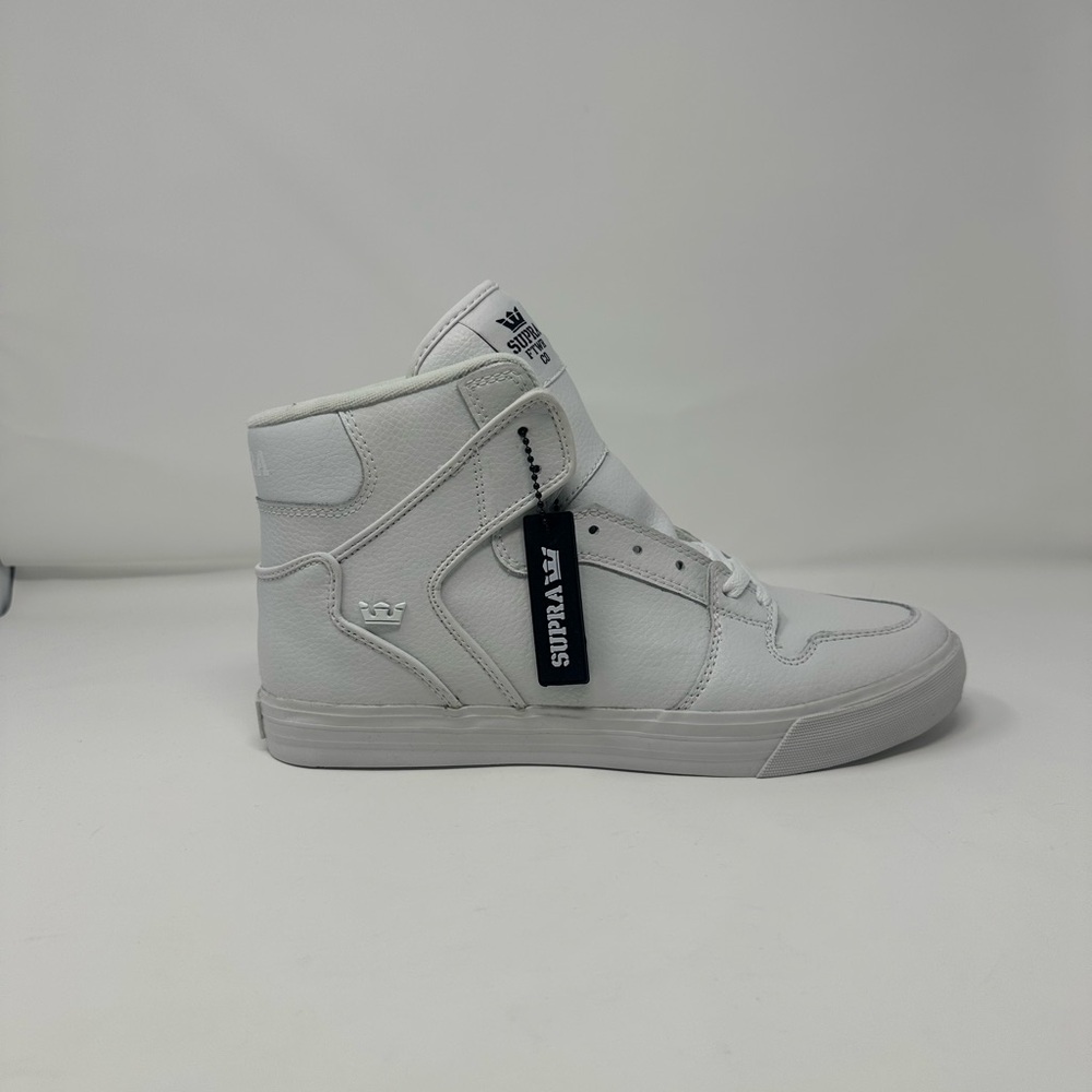 New In Box SUPRA VAIDER SZ 9.5 White